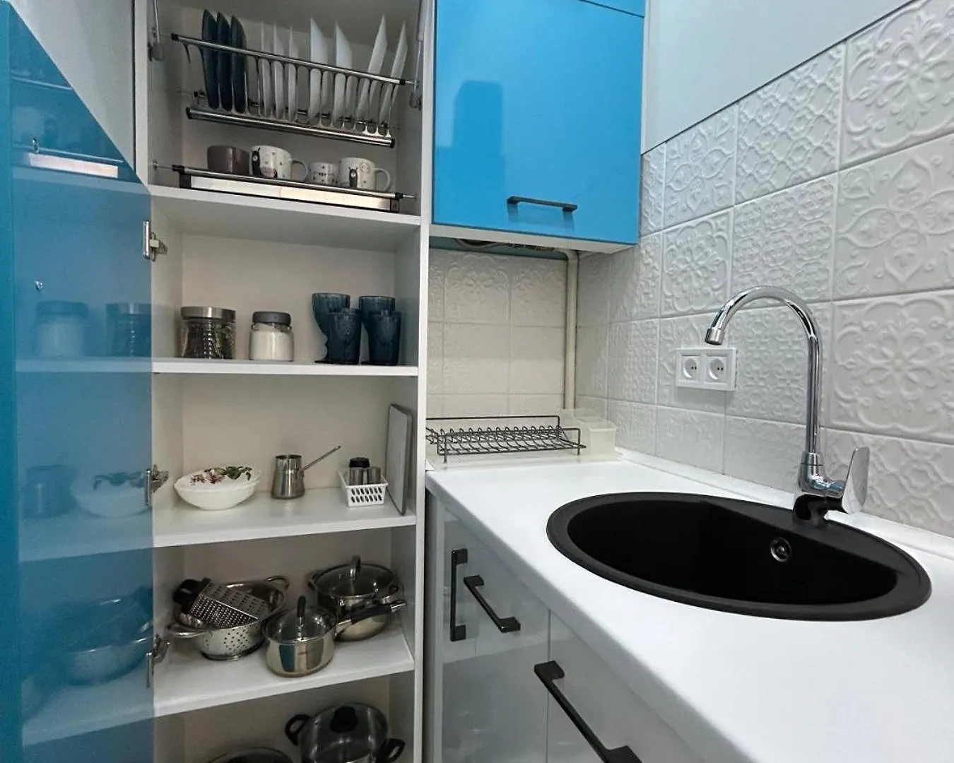 Romantic Apartment In The Сity Сenter Λβιβ